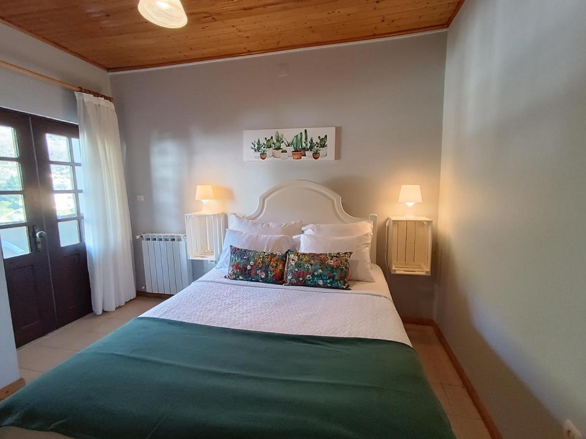 São Miguel do Gerês Hotel Quarto foto