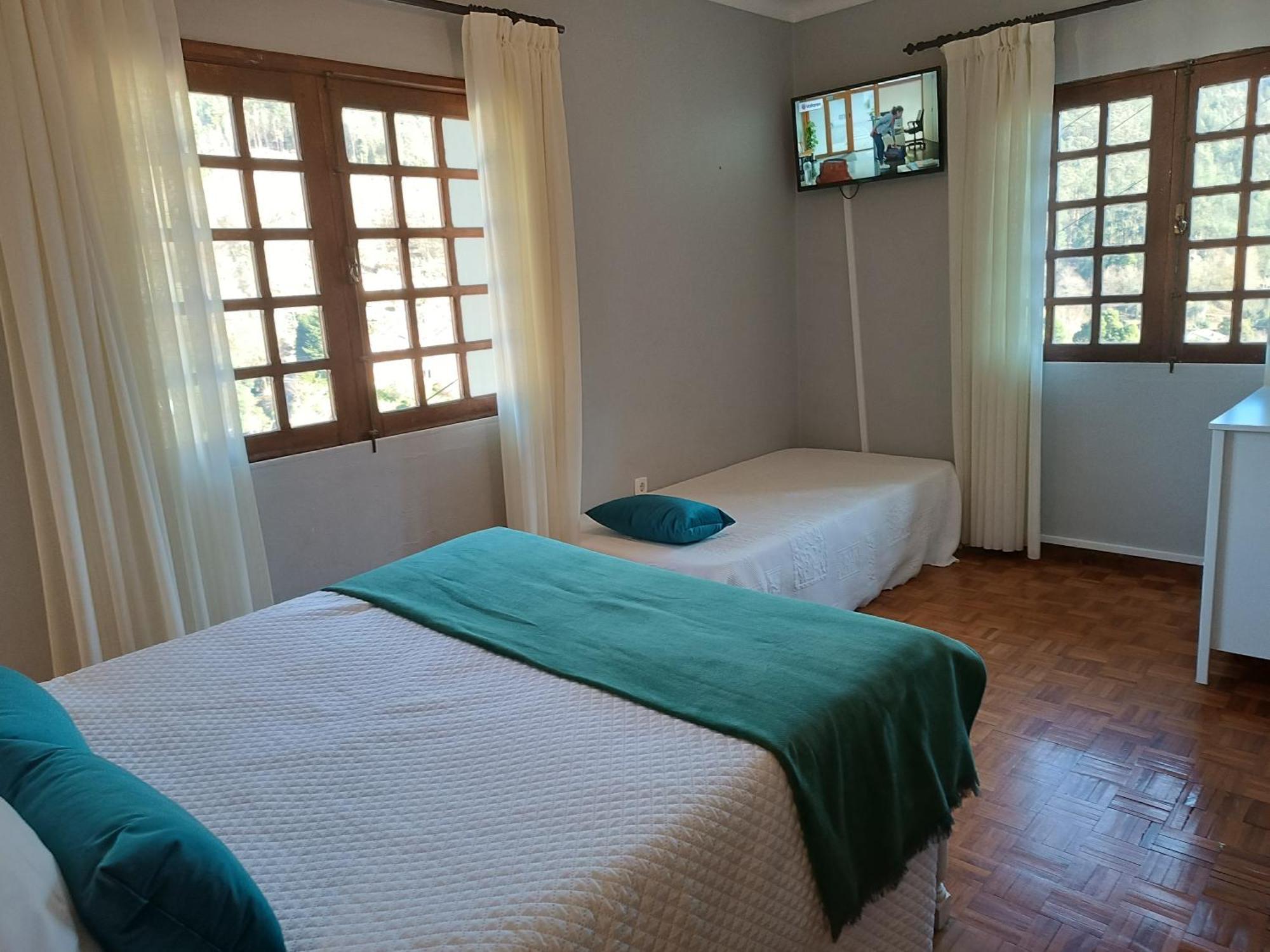 São Miguel do Gerês Hotel Quarto foto